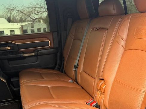 Used 2023 RAM 3500 Limited image 22