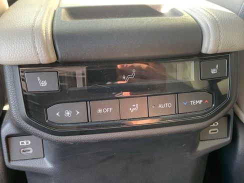 Used 2025 Toyota Grand Highlander AWD Hybrid image 8