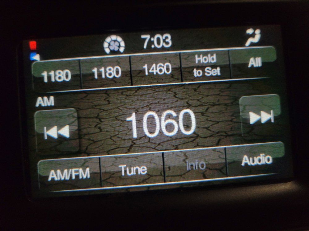 Used 2014 Jeep Cherokee Latitude AWD/4WD image 25