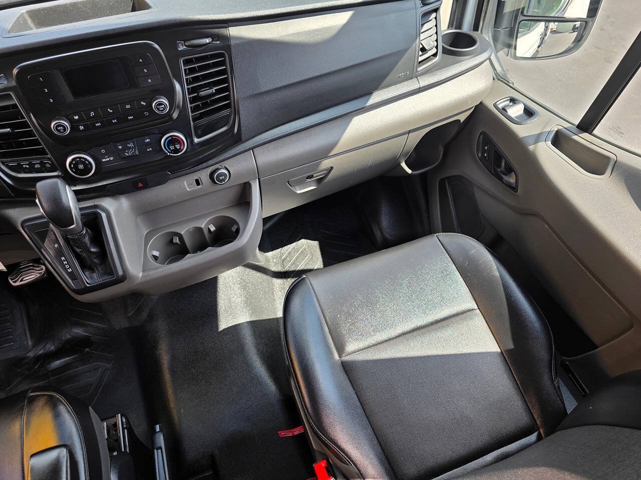 Used 2020 Ford Transit 350 XL RWD image 17