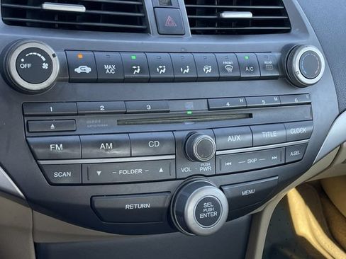 Used 2012 Honda Accord LX image 18
