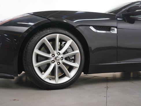 Used 2014 Jaguar F-TYPE S image 27