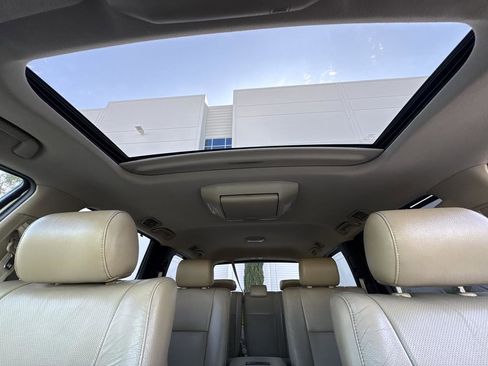 Used 2015 Toyota Sequoia Platinum RWD image 34