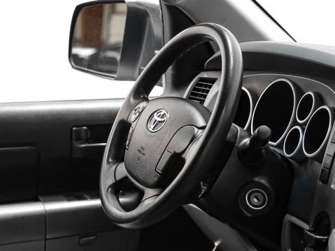 Used 2010 Toyota Tundra 2WD Double Cab image 17