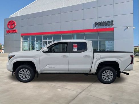 New 2026 Toyota Tacoma SR5 AWD/4WD image 7
