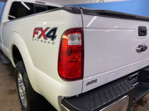 Used 2016 Ford F350 Lariat w/ Lariat Ultimate Package image 9