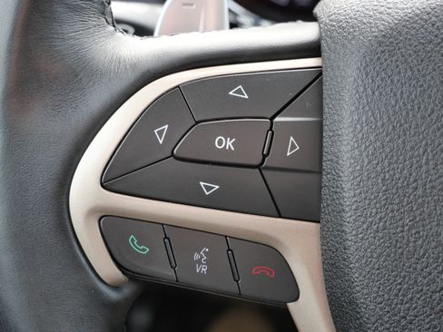 Used 2017 Jeep Grand Cherokee Limited 75th Anniversary image 32