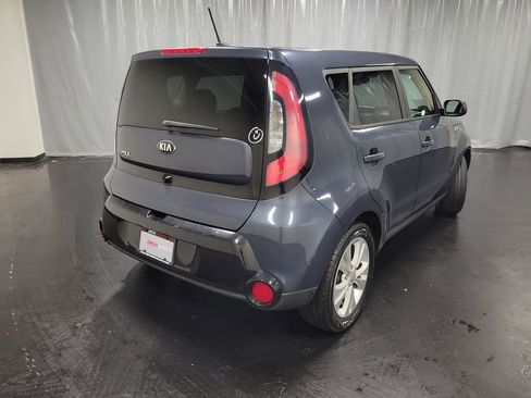 Used 2016 Kia Soul + w/ Audio Package FWD image 9