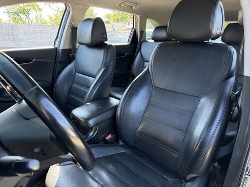Used 2017 Kia Sorento FWD w/ LX Convenience Package image 16