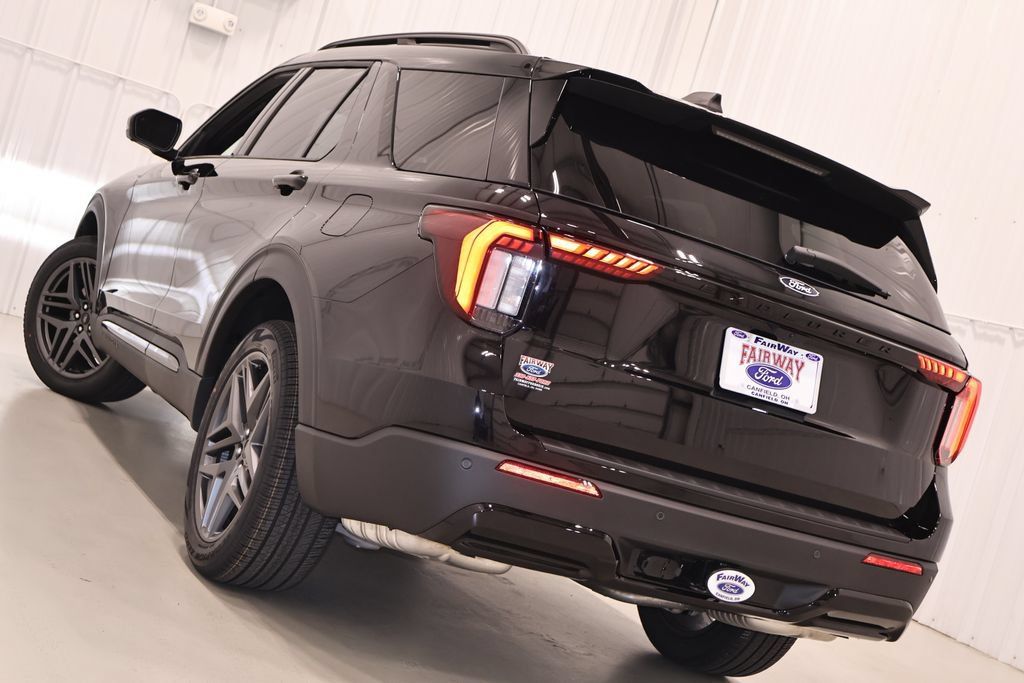 New 2027 Ford Explorer ST-Line w/ Premium Package AWD/4WD image 37