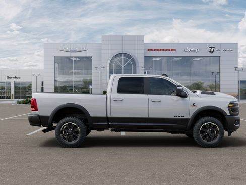 New 2025 RAM 2500 Rebel w/ Rebel Level 2 Equipment Group image 38