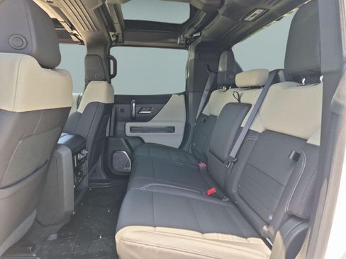 New 2026 GMC Hummer EV 4x4 Crew Cab image 24