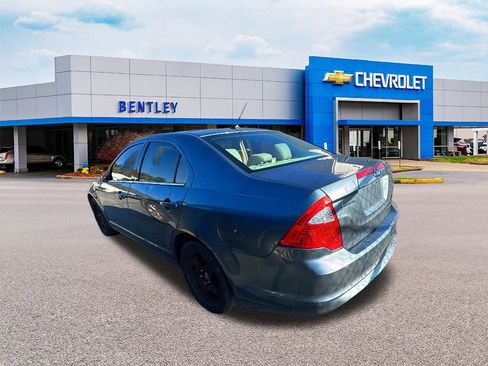 Used 2011 Ford Fusion SE image 6