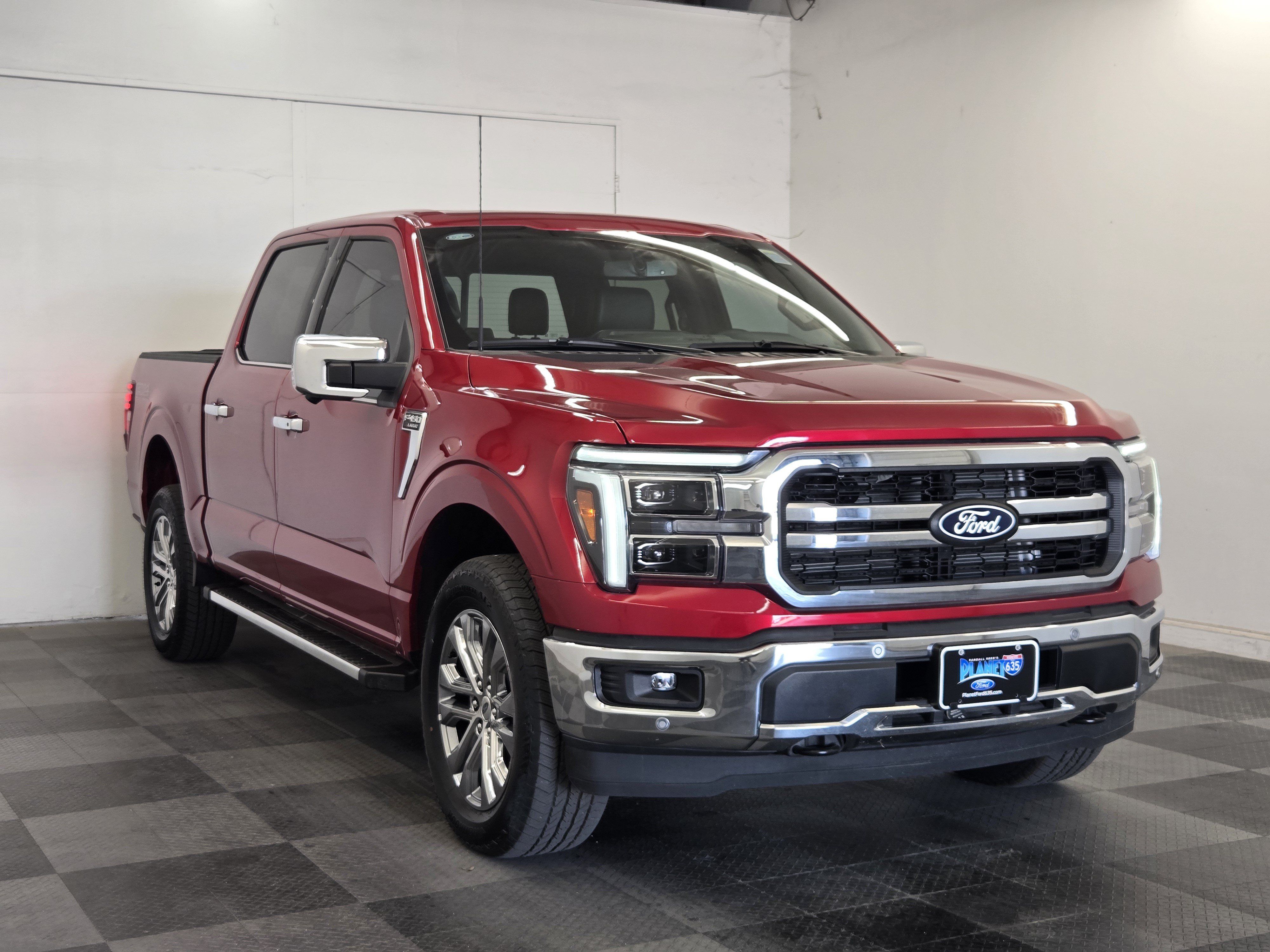 Used 2025 Ford F150 Lariat w/ Equipment Group 501A Mid AWD/4WD image 2
