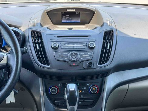 Used 2017 Ford C-MAX SE w/ Cargo Management Package FWD image 13