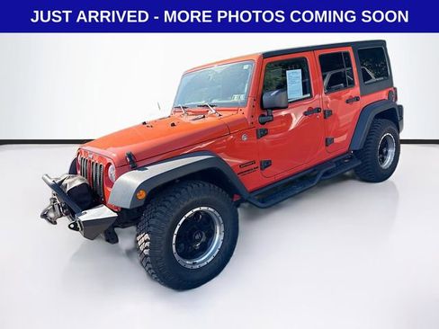 Used 2015 Jeep Wrangler Unlimited Sport w/ Quick Order Package 24S AWD/4WD image 3