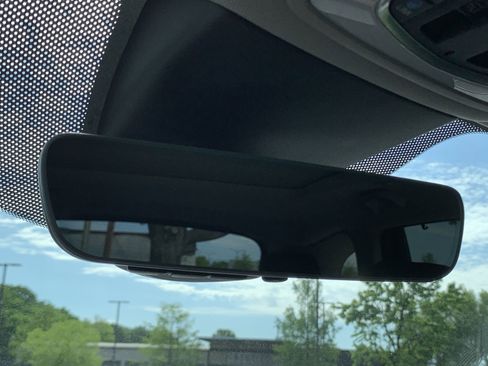 Used 2022 Acura MDX SH-AWD w/ Technology Package image 27