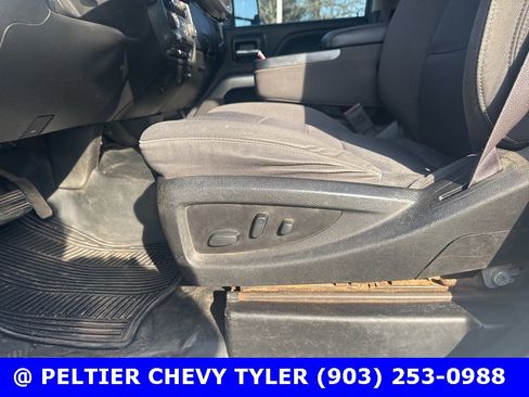 Used 2017 Chevrolet Silverado 3500 LT image 13