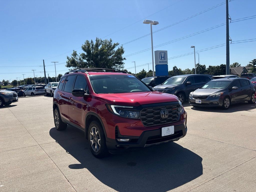 Certified 2023 Honda Passport TrailSport image 3