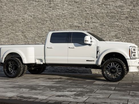 Used 2026 Ford F450 Lariat image 10