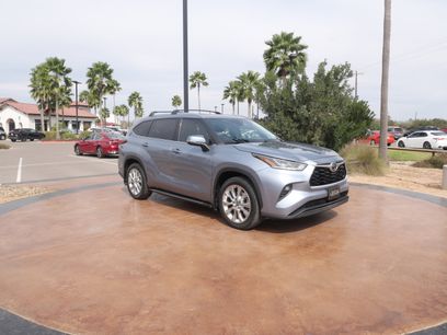 Used 2021 Toyota Highlander Limited