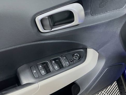 New 2026 Hyundai Venue SEL image 15