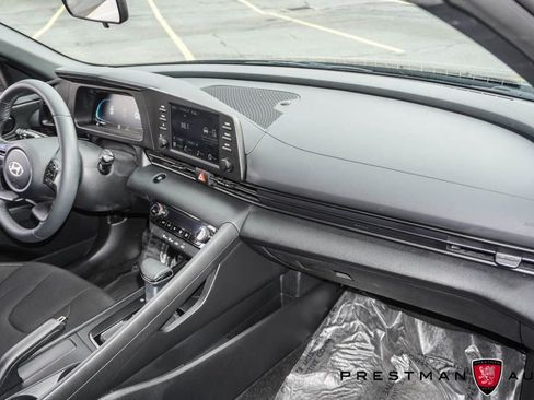 Used 2026 Hyundai Elantra Sport FWD image 31