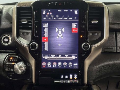 Used 2019 RAM 1500 Laramie image 28