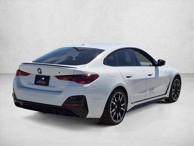 New 2026 BMW M440i w/ Premium Package RWD image 2