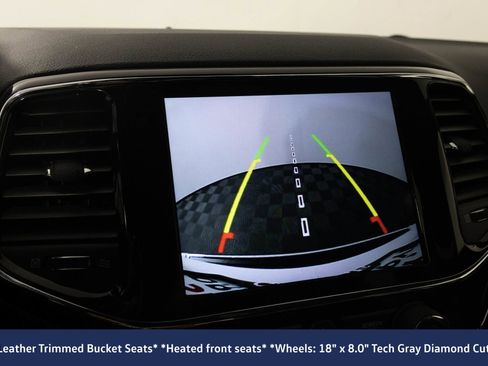 Used 2022 Jeep Grand Cherokee Limited image 7