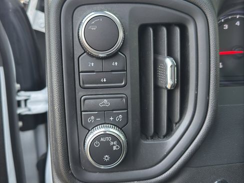 Used 2024 GMC Sierra 2500 Pro AWD/4WD image 23