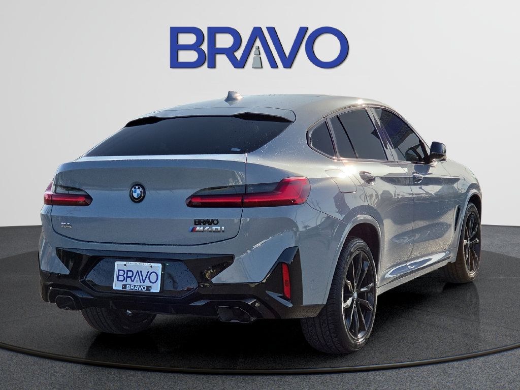 Used 2024 BMW X4 M40i w/ Premium Package AWD/4WD image 4