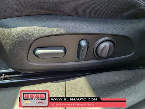 Used 2024 Chevrolet Malibu LT FWD image 18