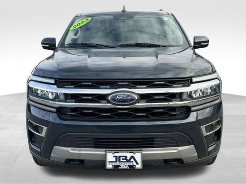 Used 2023 Ford Expedition Limited image 22
