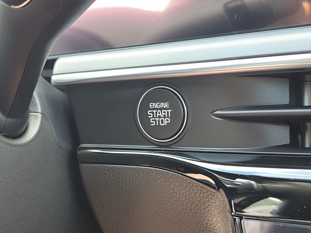 New 2027 Kia K5 GT FWD image 28