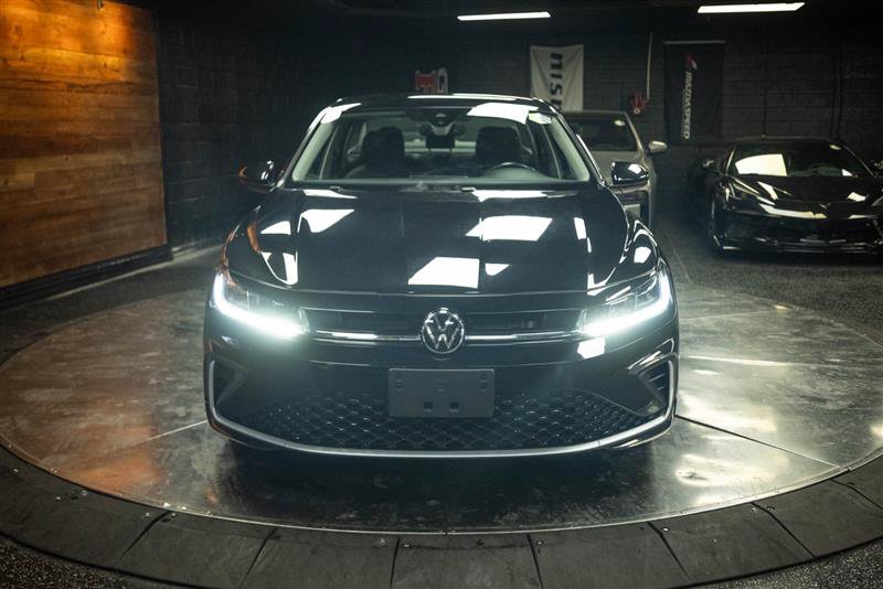 Used 2025 Volkswagen Jetta S FWD image 4