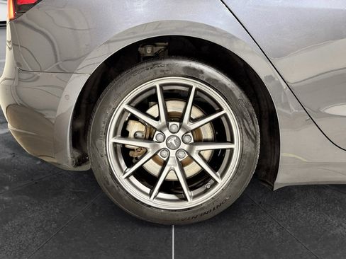Used 2021 Tesla Model 3 Standard Range Plus RWD image 31