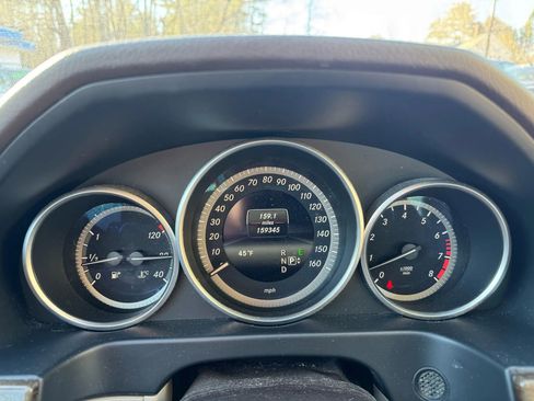 Used 2016 Mercedes-Benz E 350 4MATIC Sedan image 17