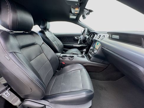 Used 2019 Ford Mustang Premium RWD image 18