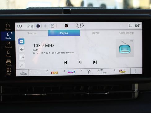 New 2025 Jeep Gladiator Mojave image 18