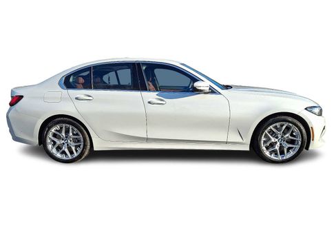 Used 2025 BMW 330i xDrive Sedan w/ M Sport Package image 7