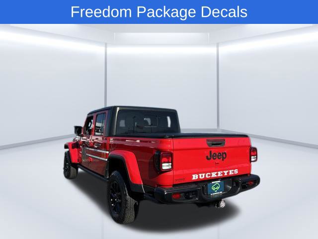 Used 2023 Jeep Gladiator Sport AWD/4WD image 11