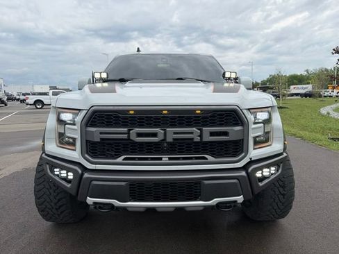 Used 2017 Ford F150 Raptor w/ Equipment Group 802A Luxury AWD/4WD image 12