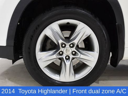 Used 2014 Toyota Highlander Limited Platinum image 6