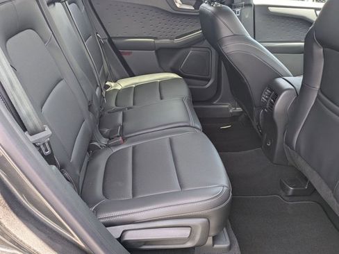 Used 2020 Ford Escape SEL FWD image 18