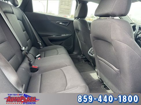 Used 2024 Chevrolet Malibu LT image 40