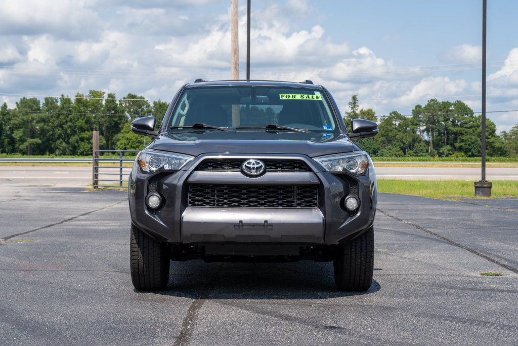 Used 2019 Toyota 4Runner SR5 Premium w/ Wilderness Package AWD/4WD image 2