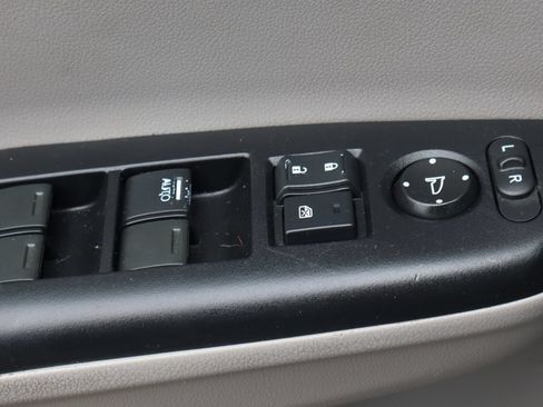 Used 2015 Honda Civic LX image 18