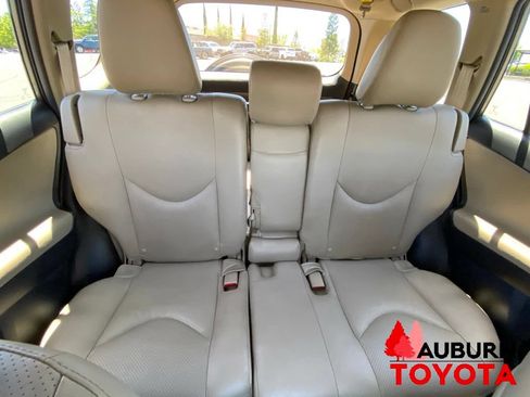 Used 2011 Toyota RAV4 Limited w/ Limited Extra Value Pkg AWD/4WD image 23