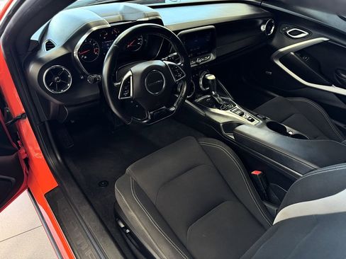 Used 2020 Chevrolet Camaro LT w/ RS Package image 15